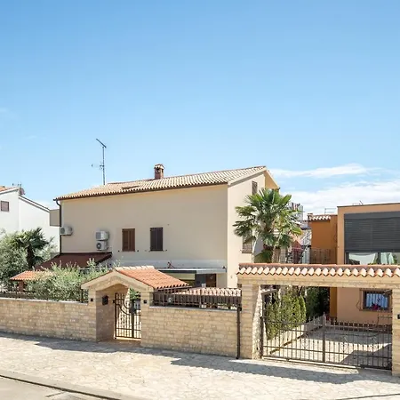 Nono Apartament *