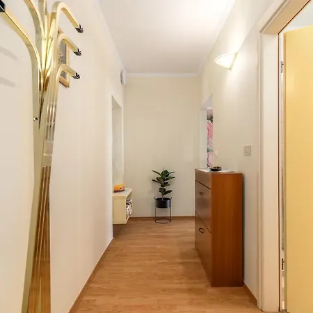 Nono Apartment Porec